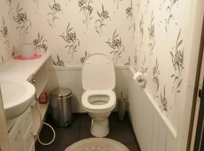 Hostel Koepsintie 4 B *